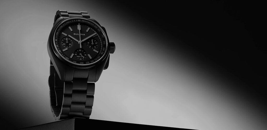 Lunar Pilot Black Hole; Image of Archive Series watch model 98A335