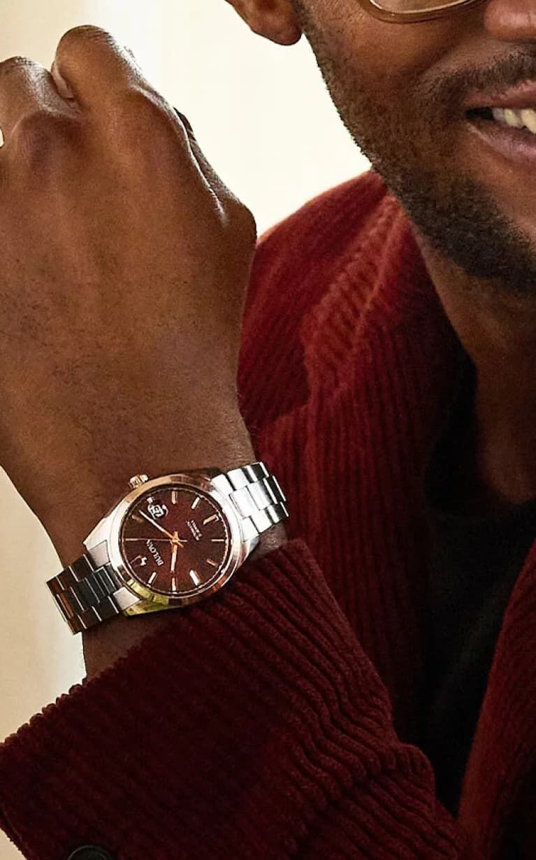 Man wearing the Surveyor watch model 98B422