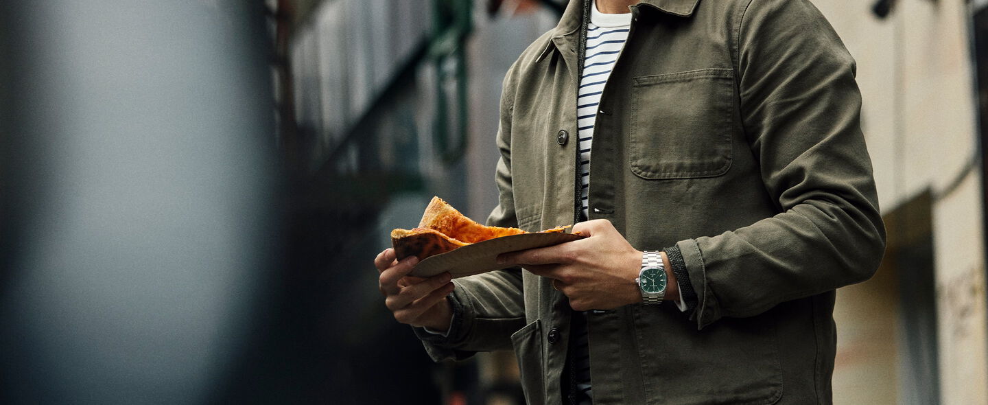 Man wearing the Super Seville watch model 96B439 
