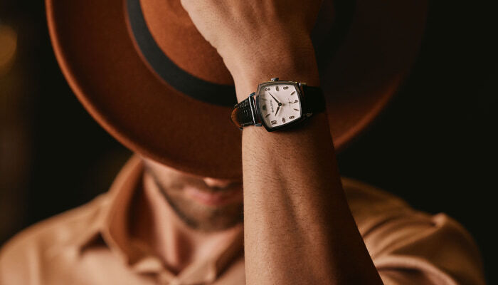 Featuring the Bulova Frank Sinatra I 've got you under my skin watch model 96A337
