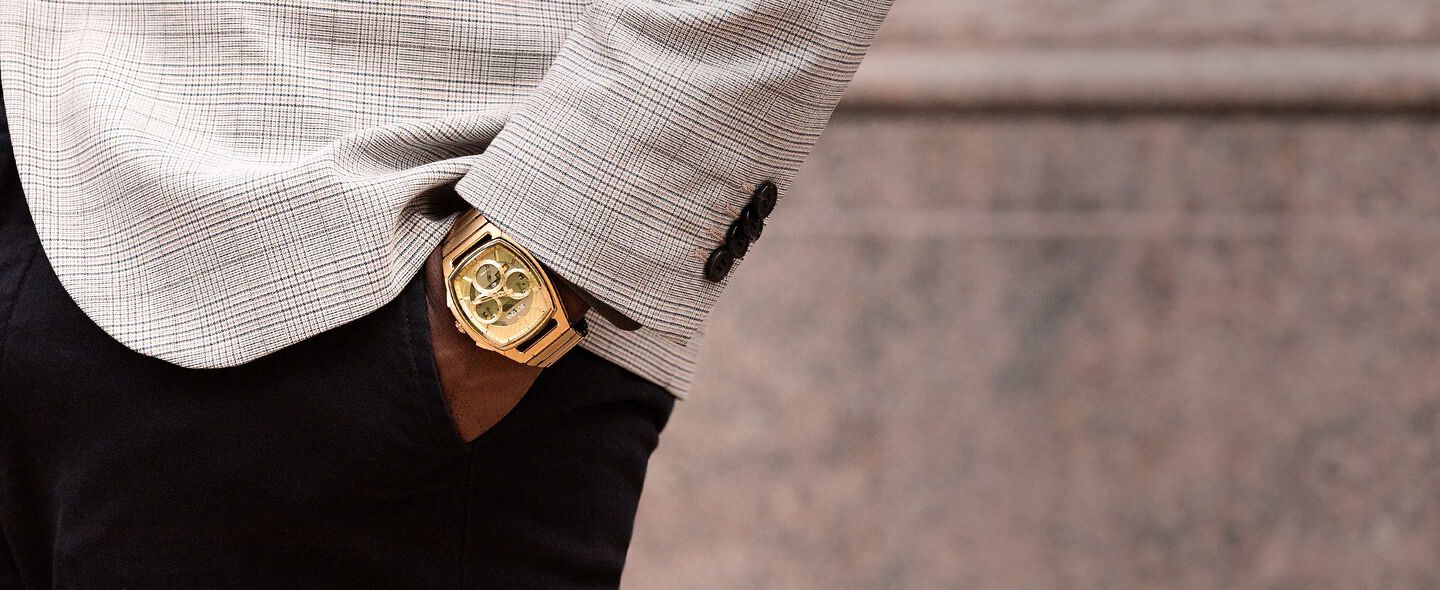 Montres dorées