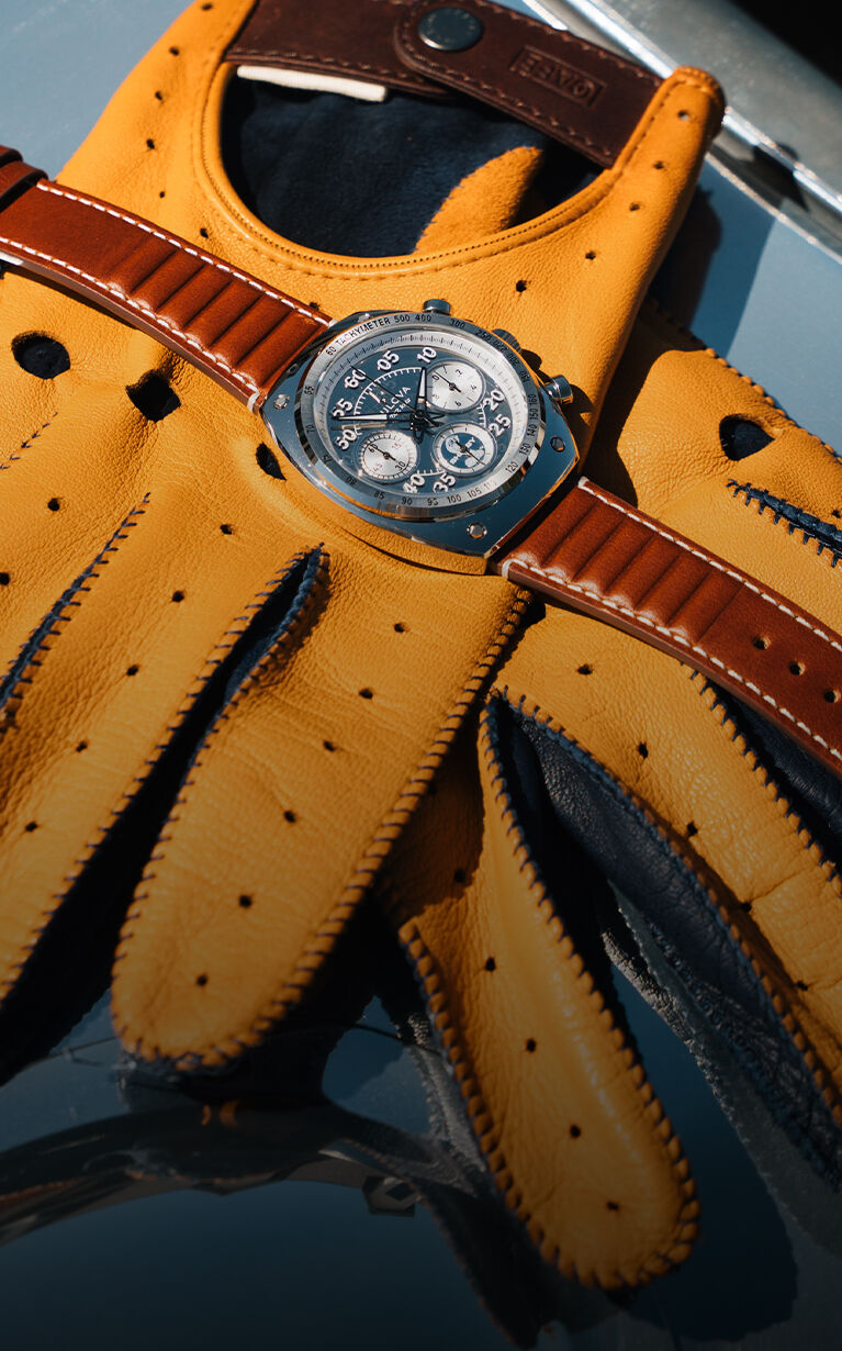 Mettant en vedet la montre SHELBY&reg;, mod&egrave;le 96K118
