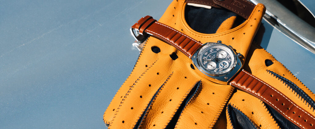 Mettant en vedet la montre SHELBY&reg;, mod&egrave;le 96K118