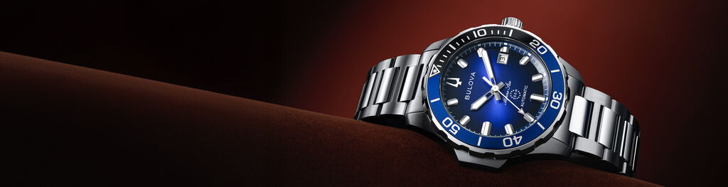 Cadeaux pour Lui; Mettant en vedet la montre Marine Star Series B , mod&egrave;le 98B466